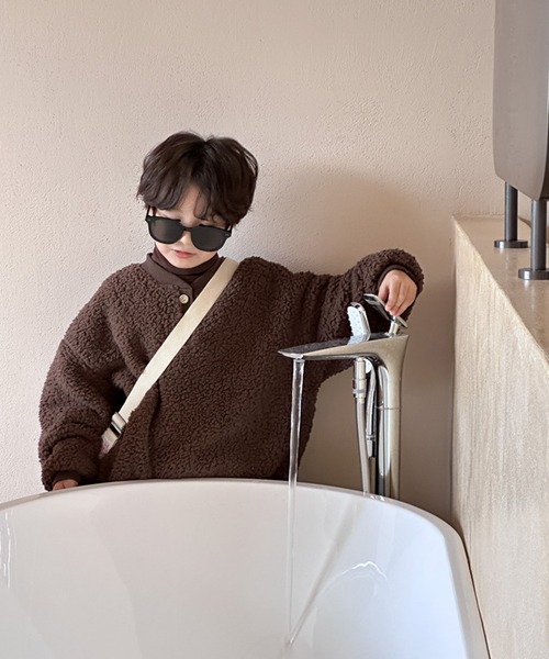 aimoha（アイモハ）の「【aimoha-KIDS-】子供服　ボアオーバースウェット（スウェット・キッズ・ブラウン/ベージュ・120/140/90/100/130/110）」の7枚目の写真