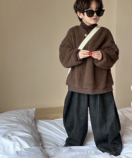 aimoha（アイモハ）の「【aimoha-KIDS-】子供服　ボアオーバースウェット（スウェット・キッズ・ブラウン/ベージュ・120/140/90/100/130/110）」の6枚目の写真