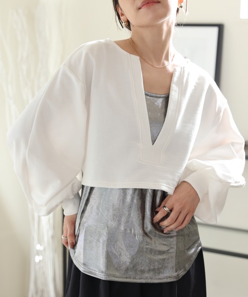 ULEULA（ウルア）の「深Vネック裏毛スウェットトレーナー/ボリュームスリーブスウェット（スウェット・レディース・ホワイト/グレー/ホワイト×ブラック/ブラック・FREE）」の19枚目の写真
