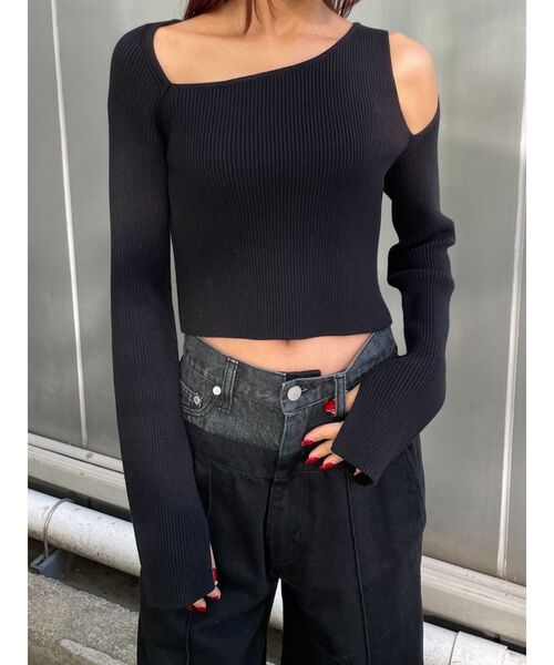 EMODA（エモダ）の「スキンラインニット（ニット/セーター・レディース・ブラック/ホワイト/グレー/ブルー・FREE）」の3枚目の写真