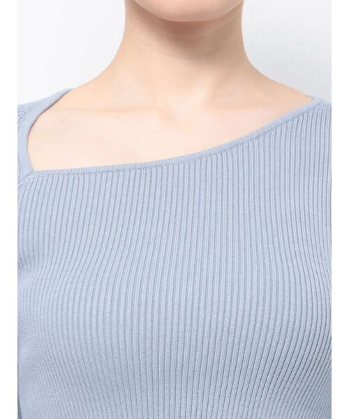 EMODA（エモダ）の「スキンラインニット（ニット/セーター・レディース・ブラック/ホワイト/グレー/ブルー・FREE）」の19枚目の写真