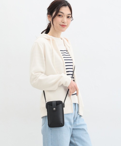 Honeys（ハニーズ）の「きれいめジップパーカー（パーカー・レディース・ブルー/グレー/ラベンダー/ベージュ/ピンク/ライトベージュ/イエロー系その他/ブラック/アイボリー・3L/LL/L/M/S）」の13枚目の写真