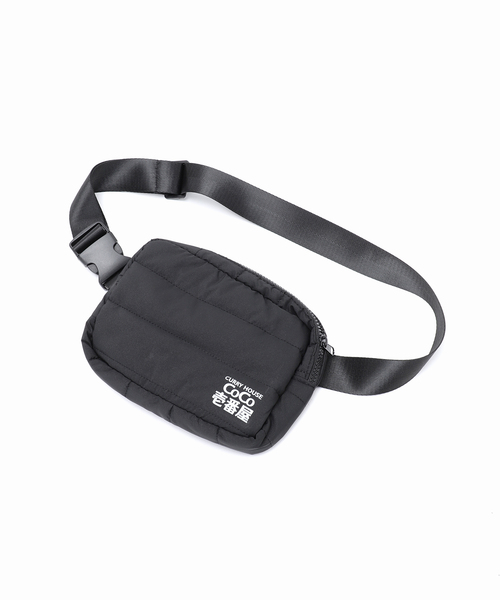 JOURNAL STANDARD relume（ジャーナルスタンダード　レリューム）の「【カレーハウスCoCo壱番屋×relume】 別注 ポーチ（ボディバッグ/ウエストポーチ・メンズ・ブラック・FREE）」の2枚目の写真