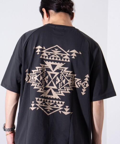 PENDLETON（ペンドルトン）の「【PENDLETON/ペンドルトン】バックプリント ラグランTシャツ ドロスト（Tシャツ/カットソー・メンズ・ミント/オフホワイト/ブルー/チャコールグレー・M/L）」の2枚目の写真