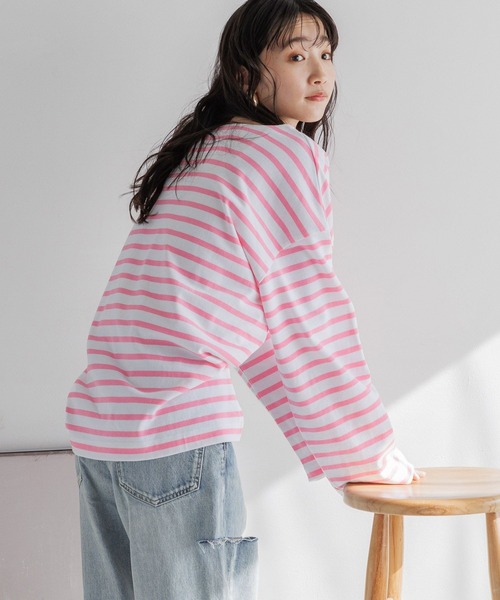 LOWRYS FARM（ローリーズファーム）の「USAボーダーロングスリーブ　989123（Tシャツ/カットソー・レディース・ネイビー/ピンク/ブルー・SHORT/LONG）」の21枚目の写真