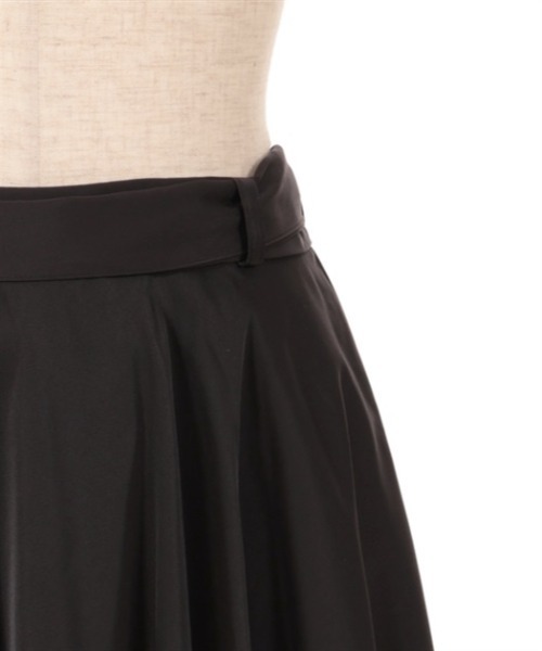 axes femme（アクシーズファム）の「サテンサーキュラースカート（スカート・レディース・ブラック/ブルー/クリーム・FREE）」の6枚目の写真