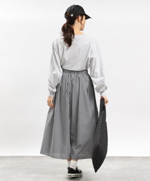 GLOBAL WORK Smile Seed Store（グローバルワーク スマイルシードストア）の「コットンシンプルプリントTシャツ長袖/984087（Tシャツ/カットソー・レディース・ホワイト/ホワイト系その他2/杢グレー/ブラック・X-LARGE/SMALL/LARGE/MEDIUM）」の19枚目の写真