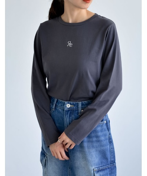 Re:EDIT（リエディ）の「[2024SS COLLECTION][接触冷感][UVカット]ロゴ刺繍コンパクトロンT（Tシャツ/カットソー・レディース・ホワイト/ブラック/チャコールグレー・MEDIUM/LARGE）」の2枚目の写真