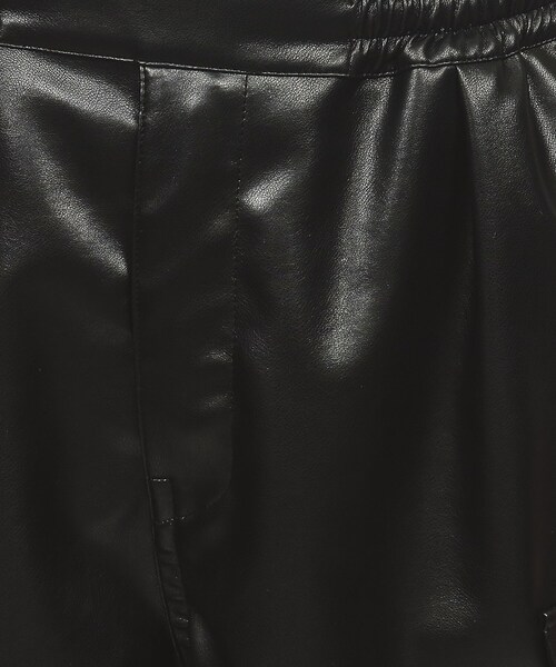 tk.TAKEO KIKUCHI(ティーケータケオキクチ)の「◆シンセティックレザーバギーカーゴパンツ(カーゴパンツ・メンズ・ブラック系3・01/02/03)」の11枚目の写真