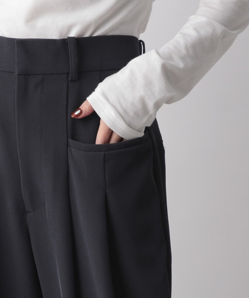 LOWRYS FARM（ローリーズファーム）の「タックコクーンパンツ 100511（その他パンツ・レディース・ネイビー/ベージュ/アイボリー・FREE）」の6枚目の写真