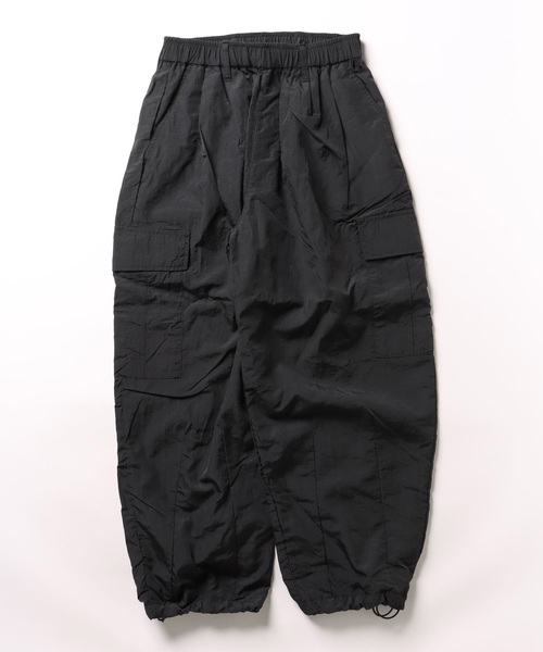 MAISON CLUB（メゾンクラブ）の「【MAISON CLUB】ナイロンワッシャー裏メッシュバルーンカーゴパンツ 050100（カーゴパンツ・メンズ・ベージュ/グレー/ブラック/カーキ・LL/M/L）」の2枚目の写真