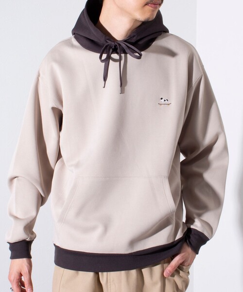 GLOSTER（グロスター）の「【GLOSTER/グロスター】フレンチブルドッグ刺繍  バイカラー パーカー（パーカー・メンズ・セージグリーン/チャコールグレー/グレイッシュベージュ/グレイッシュブルー・S/L/M）」の3枚目の写真