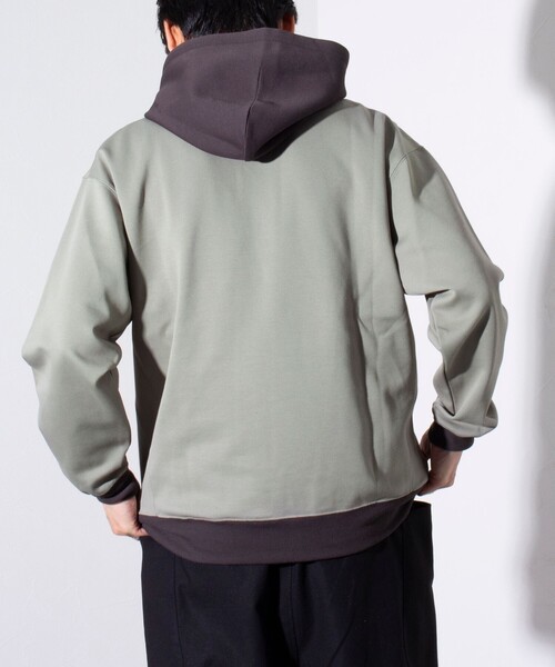 GLOSTER（グロスター）の「【GLOSTER/グロスター】フレンチブルドッグ刺繍  バイカラー パーカー（パーカー・メンズ・セージグリーン/チャコールグレー/グレイッシュベージュ/グレイッシュブルー・S/L/M）」の11枚目の写真