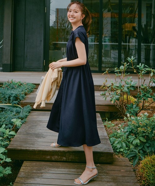 ANY SIS(エニィスィス)の「【撥水】シャーリングシャツ ワンピース(シャツワンピース・レディース・ダルブルー系/ライトイエロー系/ネイビー系・0)」の2枚目の写真
