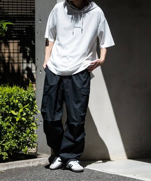 Red Cap Girl(レッドキャプガール)の「【a-r】〔Red Cap Girl/レッドキャップガール〕とろみポンチ バックイラスト 配色フード Tシャツ(パーカー・メンズ・ホワイト/ライトグレー/ブラック/ブルー/ライトグレー系/グリーン/ピンク/ホワイト系/ブラック系/チャコールグレー・MEDIUM/LARGE)」の17枚目の写真