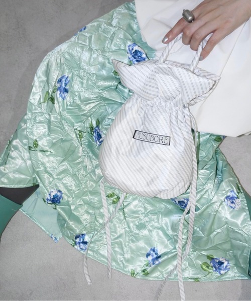 musubore(ムスボレ)の「crush flower satin SK / しわしわプリーツスカート(スカート・レディース・グレー/グリーン・0/1)」の5枚目の写真