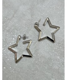 スターシェイプピアス