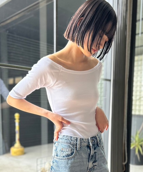 Kotoe（コトエ）の「2WAY ハーフスリーブ 五分袖 オフショルダーカットソー（Tシャツ/カットソー・レディース・ホワイト/ブラック/レッド/グレー/オレンジ・FREE）」の15枚目の写真