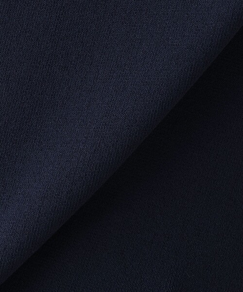 Afternoon Tea(アフタヌーンティー)の「ドライタッチVネックプルオーバー(ニット/セーター・レディース・グリーン/ネイビー・MEDIUM)」の6枚目の写真