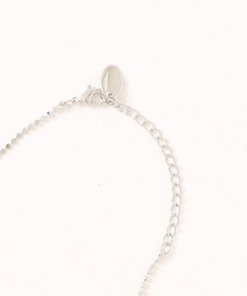 LOWRYS FARM（ローリーズファーム）の「ヒラツブシチェーンリボンネックレス　130090（ネックレス・レディース・ゴールド/シルバー・FREE）」の3枚目の写真