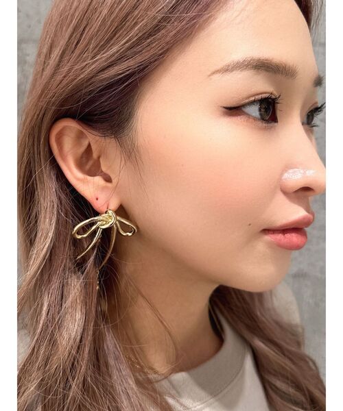 GYDA(ジェイダ)の「JEYSUSリボンピアス(ピアス(両耳用)・レディース・シルバー/ゴールド・FREE)」の6枚目の写真