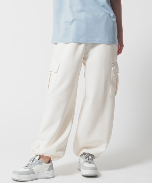 Honeys（ハニーズ）の「カーゴスウェットパンツ（スウェットパンツ・レディース・チャコールグレー/カーキ/アイボリー/ブラック/ピンク・SS/LL/S/L/M）」の20枚目の写真