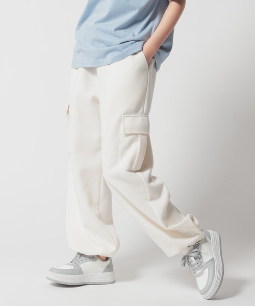 Honeys（ハニーズ）の「カーゴスウェットパンツ（スウェットパンツ・レディース・チャコールグレー/カーキ/アイボリー/ブラック/ピンク・SS/LL/S/L/M）」の22枚目の写真