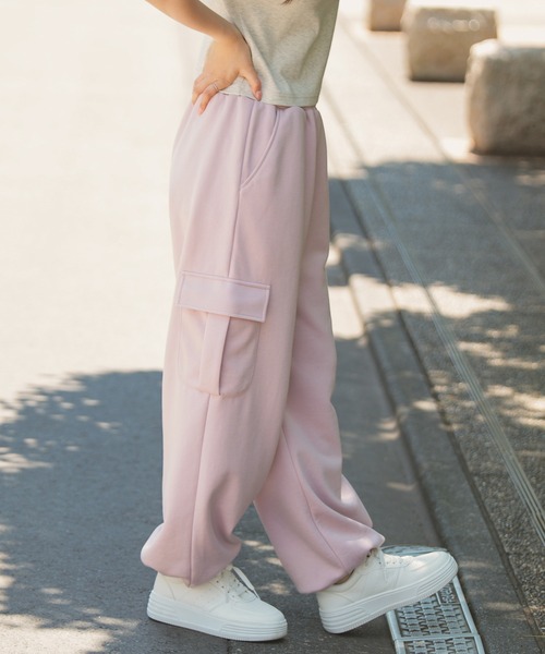 Honeys（ハニーズ）の「カーゴスウェットパンツ（スウェットパンツ・レディース・チャコールグレー/カーキ/アイボリー/ブラック/ピンク・SS/LL/S/L/M）」の7枚目の写真