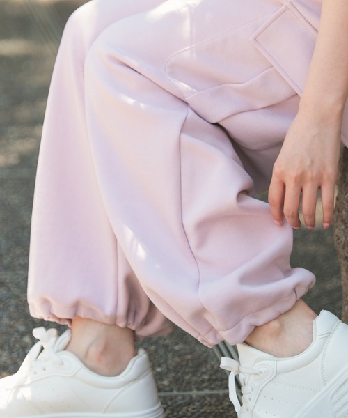 Honeys（ハニーズ）の「カーゴスウェットパンツ（スウェットパンツ・レディース・チャコールグレー/カーキ/アイボリー/ブラック/ピンク・SS/LL/S/L/M）」の14枚目の写真