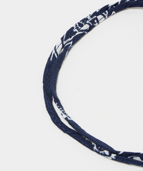 green label relaxing（グリーンレーベルリラクシング）の「＜S/ENDER＞BANDANA MULTI STRAP マルチストラップ（サングラス・メンズ・ブラック/ダークグレー/イエロー/レッド/ネイビー・FREE）」の7枚目の写真