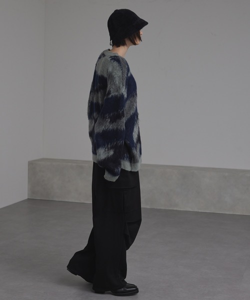 CIASENSE（シアセンス）の「abstract loose shaggy knit / アブストラクト ルーズ シャギーニット（ニット/セーター・メンズ・レッド/ブルー/ブラック/グレイッシュブルー・M/L/S）」の7枚目の写真