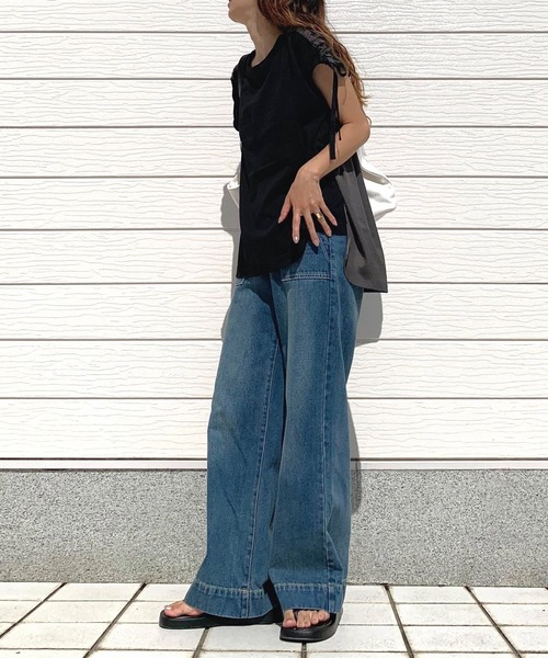 Q（キュー）の「エンボスロゴドッキングT（Tシャツ/カットソー・レディース・ブラック/ホワイト・MEDIUM）」の19枚目の写真