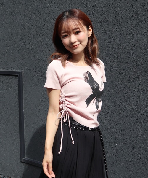 CECIL McBEE（セシルマクビー）の「バタフライプリントドロストプルオーバー（Tシャツ/カットソー・レディース・ブラック/サックスブルー/アイボリー/ミント/ピンク・MEDIUM/LARGE）」の5枚目の写真