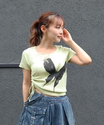 バタフライプリントドロストプルオーバー