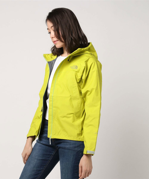 THE NORTH FACE(ザノースフェイス)の「ザ・ノース・フェイス ウィメンズゴアテックスマウンテンレインジャケット / クライムライトジャケット(マウンテンパーカー・レディース・イエロー/グリーン/ダークネイビー/ローズ/スカイブルー/ブラック/ライトグリーン/ブルー/エンジ/グレイッシュブルー/グリーン系その他/マスタード/ネイビー/クリアレッド/ライトベージュ/ブルー系その他/ライトイエロー/パープル/オフホワイト/ブルー系その他2/レッド/ブルー系その他3/ベージュ/パープル系その他・LARGE/MEDIUM/SMALL/X-LARGE)」の20枚目の写真