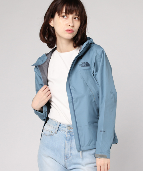 THE NORTH FACE(ザノースフェイス)の「ザ・ノース・フェイス ウィメンズゴアテックスマウンテンレインジャケット / クライムライトジャケット(マウンテンパーカー・レディース・イエロー/グリーン/ダークネイビー/ローズ/スカイブルー/ブラック/ライトグリーン/ブルー/エンジ/グレイッシュブルー/グリーン系その他/マスタード/ネイビー/クリアレッド/ライトベージュ/ブルー系その他/ライトイエロー/パープル/オフホワイト/ブルー系その他2/レッド/ブルー系その他3/ベージュ/パープル系その他・LARGE/MEDIUM/SMALL/X-LARGE)」の13枚目の写真