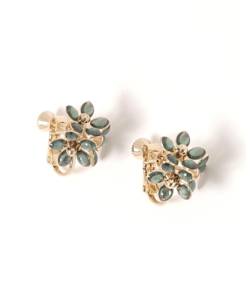 GLOBAL WORK(グローバルワーク)の「フラワーイヤリング/130964(イヤリング・レディース・ホワイト/ブルー・ONE SIZE)」の1枚目の写真