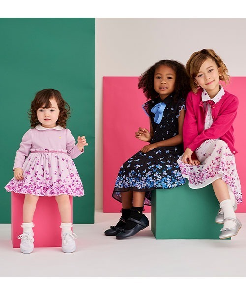 専用☆【新品】ケイトスペード　フローラルドッキングワンピース　紺　140 専用☆【新品】ケイトスペード フローラルドッキングワンピース