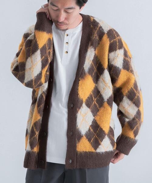 ITEMS URBANRESEARCH(アイテムズ アーバンリサーチ)の「アーガイルモヘア オーバーサイズニットカーディガン(カーディガン/ボレロ・メンズ・ブラウン/ネイビー/グレー・MEDIUM/LARGE)」の9枚目の写真