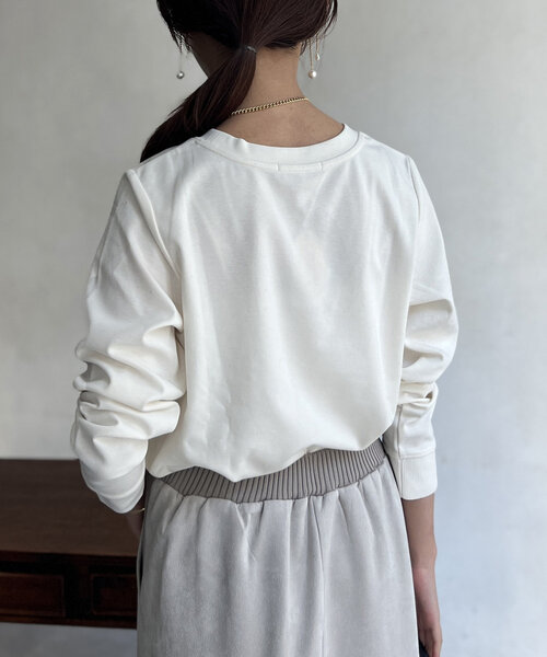 Chez toi（シェトワ）の「袖口リブフロッキーロゴロンT（Tシャツ/カットソー・レディース・ブラック/ベージュ/オフホワイト・FREE）」の8枚目の写真