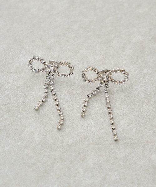 ピアス Chiko Chico（チコ）の「ビジューリボンピアス（ピアス（両耳用））」 - WEAR