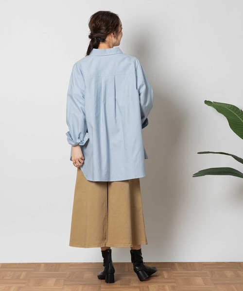 Right-on(ライトオン)の「オックスシャツ(シャツ/ブラウス・レディース・サックスブルー/ホワイト/ベージュ・M/L/XL)」の11枚目の写真