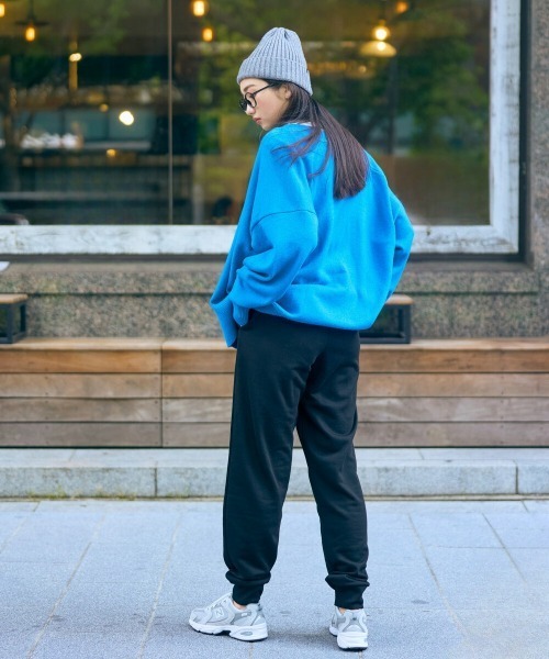 slattgir（スラットジール）の「高身長　裏毛スウェットジョガーパンツ（セットアップ対応）（トールサイズ）Essenave（スウェットパンツ・レディース・アイボリー/ブラック・M/L/LL/3L）」の13枚目の写真