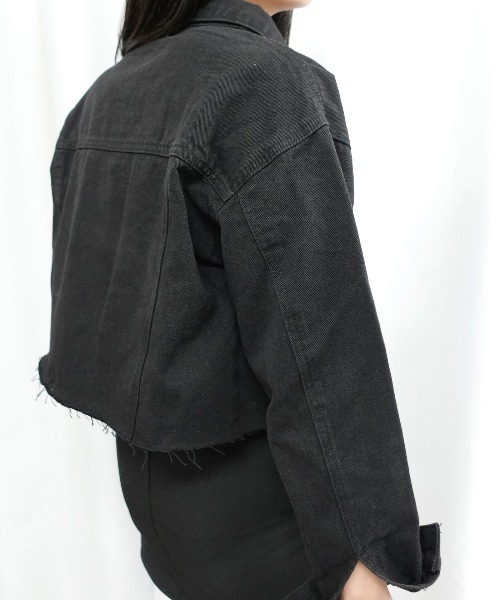 CORNERS(コーナーズ)の「カットオフデニムジャケット(デニムジャケット・レディース・ブラック/ライトブルー・M)」の8枚目の写真