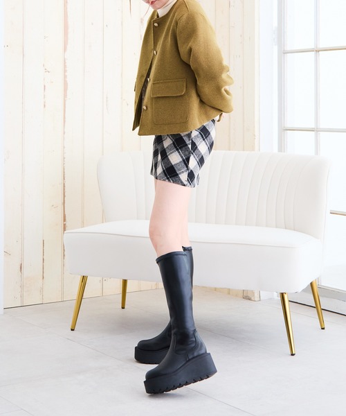 attagirl(アタガール)の「厚底ソールストレッチロングブーツ(ブーツ・レディース・アイボリー/ブラック/ブラック系その他・S/LL/L/M)」の8枚目の写真