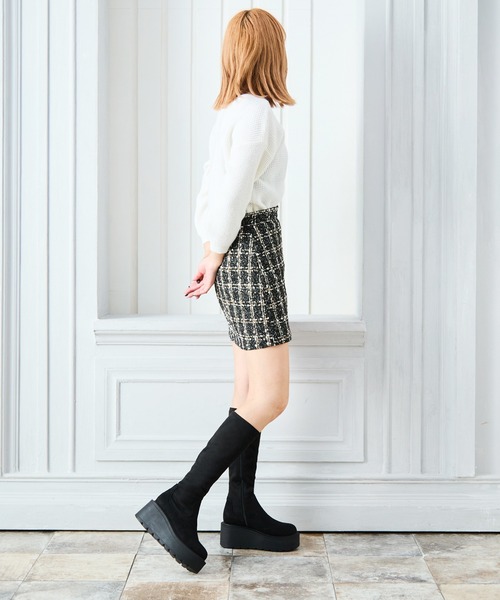 attagirl(アタガール)の「厚底ソールストレッチロングブーツ(ブーツ・レディース・アイボリー/ブラック/ブラック系その他・S/LL/L/M)」の19枚目の写真