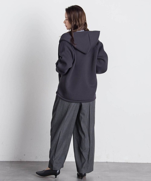 VICKY(ビッキー)の「ストレッチダンボールパーカー≪手洗い可能≫(パーカー・レディース・ライトグレー/ベージュ/ブラック・M)」の17枚目の写真