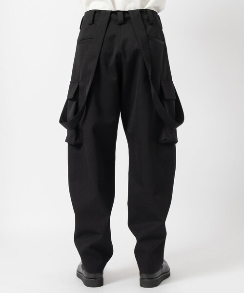UJOH（ウジョー）の「Suspender Pants（その他パンツ・メンズ・ブラック・4/5）」の6枚目の写真