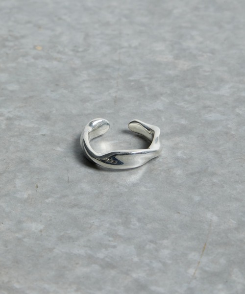 STUDIOUS(ステュディオス)の「【PUBLICTOKYO/パブリックトウキョウ】シルバーウェーブリング(リング・メンズ・シルバー・FREE)」の4枚目の写真