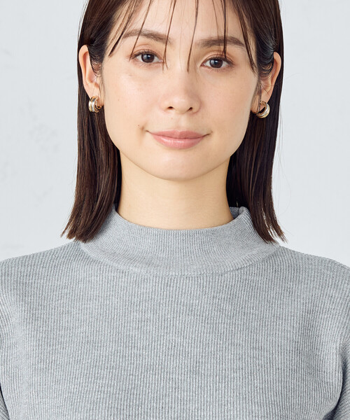 COMME CA ISM(コムサイズム)の「ラメパフスリーブ ニット /セットアップ対応(ニット/セーター・レディース・ホワイト/グレー・LARGE/MEDIUM)」の6枚目の写真